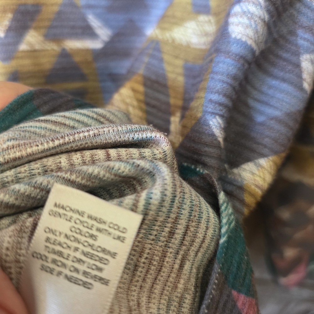 Christopher & Banks Shirt Women's Size L Multi Colored Geometric Hooded Pullover - Picture 5 of 6